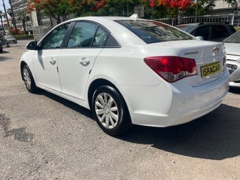 CHEVROLET CRUZ 2011 LT