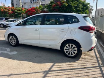 KIA KARENS 2018 LX 7 мест