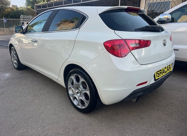
								ALFA ROMEO GIULIETTA 2013 1400T Полный									
