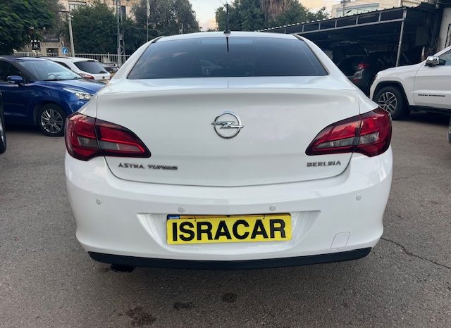 
								OPEL ASTRA 2017 turbo/v=1400 Полный									