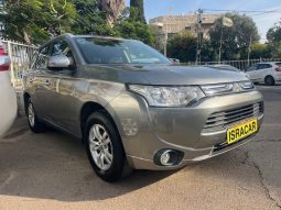MITSUBISHI OUTLANDER 2015 intense Полный