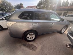 MITSUBISHI OUTLANDER 2015 intense Полный