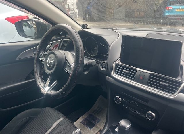 
								MAZDA 3 2018 premium v=2000 Полный									