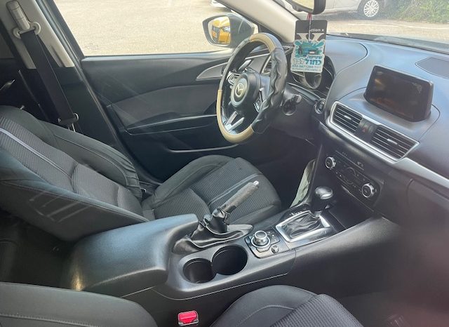 MAZDA 3 2018 comfort sport + Полный