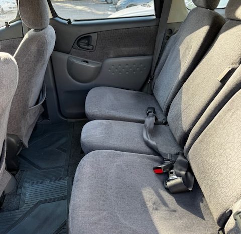 
								TOYOTA YARIS 2002 verso Полный									