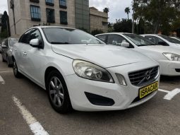 VOLVO S 60 T4 2013