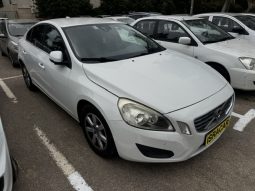 VOLVO S 60 T4 2013