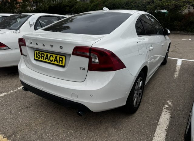 
								VOLVO S 60 T4 2013 Полный									
