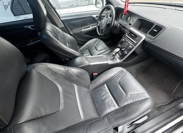 
								VOLVO S 60 T4 2013 Полный									