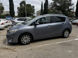 TOYOTA VERSO 2013 GLI Полный
