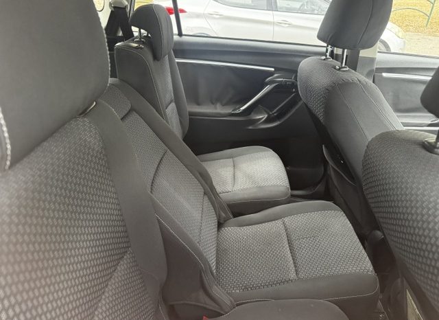 TOYOTA VERSO 2013 GLI Полный