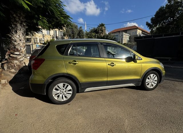 SUZUKI CROSOVER 2015 GLX Полный