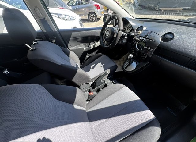MAZDA 2 2010 avtomat Полный